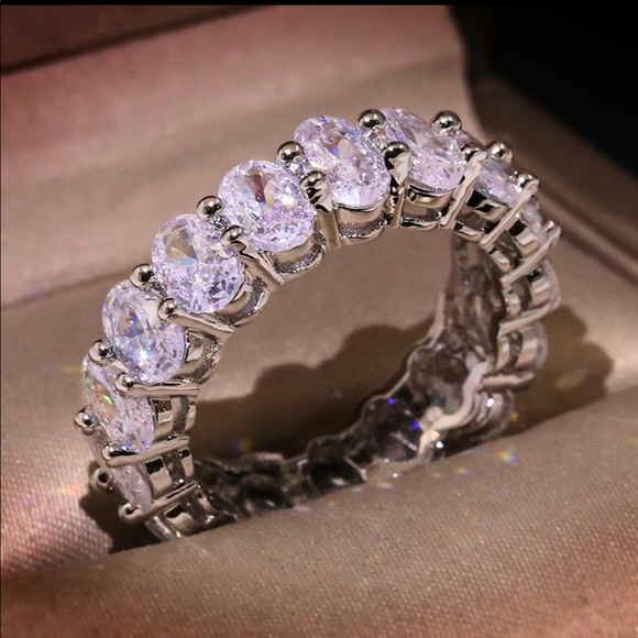 Jewelry - 925 sterling silver Luxury Oval Cubic Zirconia Ring